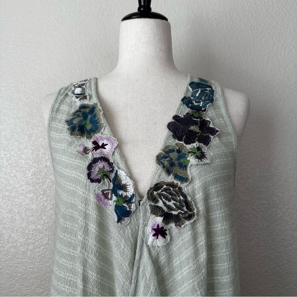 Free People Frida Mint Green Floral Embroidered Gauzy Knit Tank Top, Sz Medium - Picture 3 of 13